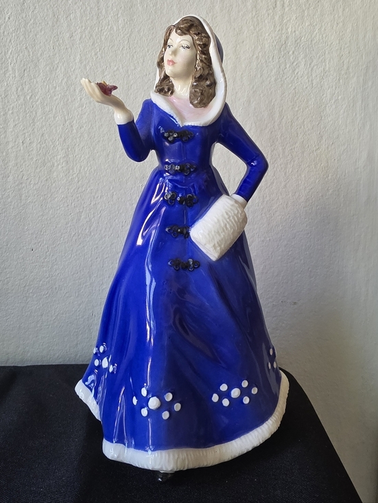 Royal Doulton Other - Royal Doulton Figurine First Bloom  HN 3913, Signed
